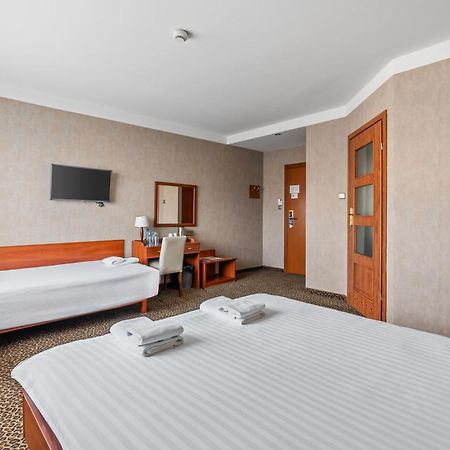 Hotel Diament Vacanza Katowice - Siemianowice Siemianowice Śląskie 외부 사진