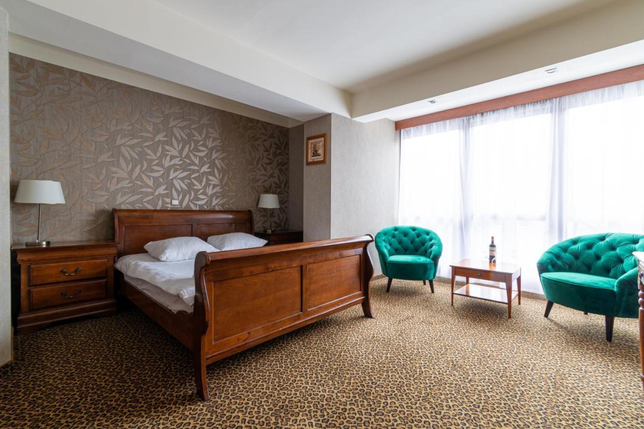 Hotel Diament Vacanza Katowice - Siemianowice Siemianowice Śląskie 외부 사진
