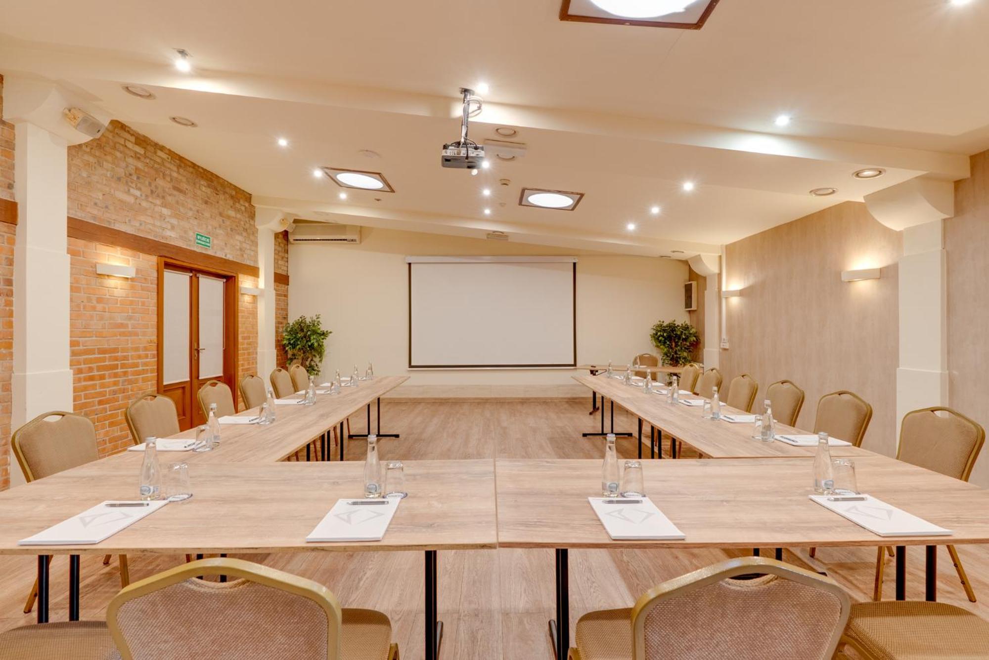 Hotel Diament Vacanza Katowice - Siemianowice Siemianowice Śląskie 외부 사진