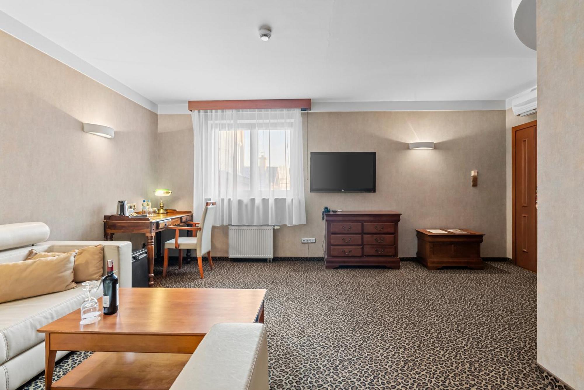 Hotel Diament Vacanza Katowice - Siemianowice Siemianowice Śląskie 외부 사진