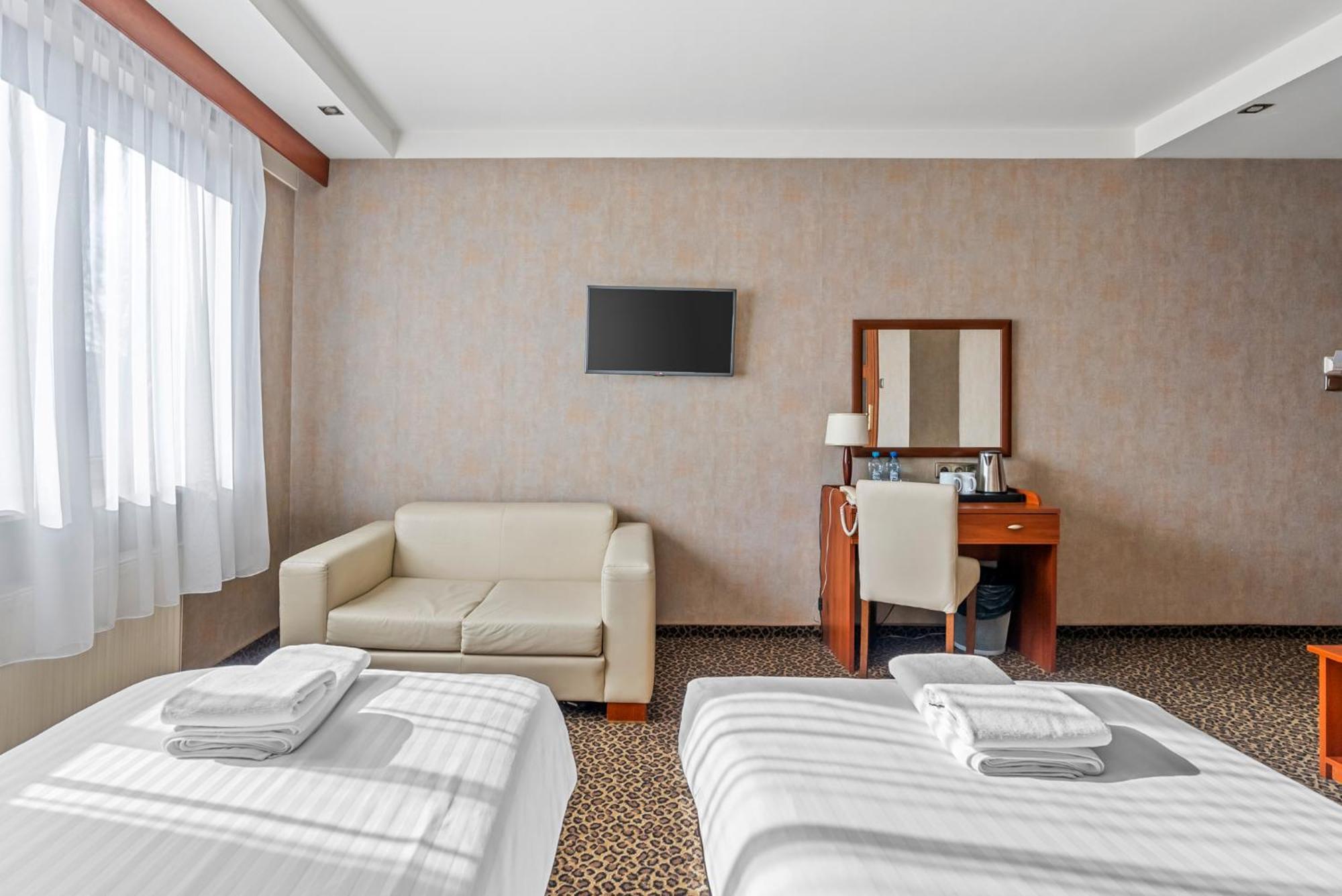 Hotel Diament Vacanza Katowice - Siemianowice Siemianowice Śląskie 외부 사진