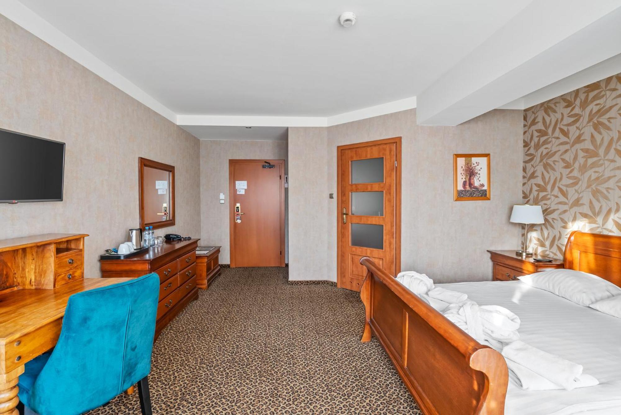 Hotel Diament Vacanza Katowice - Siemianowice Siemianowice Śląskie 외부 사진